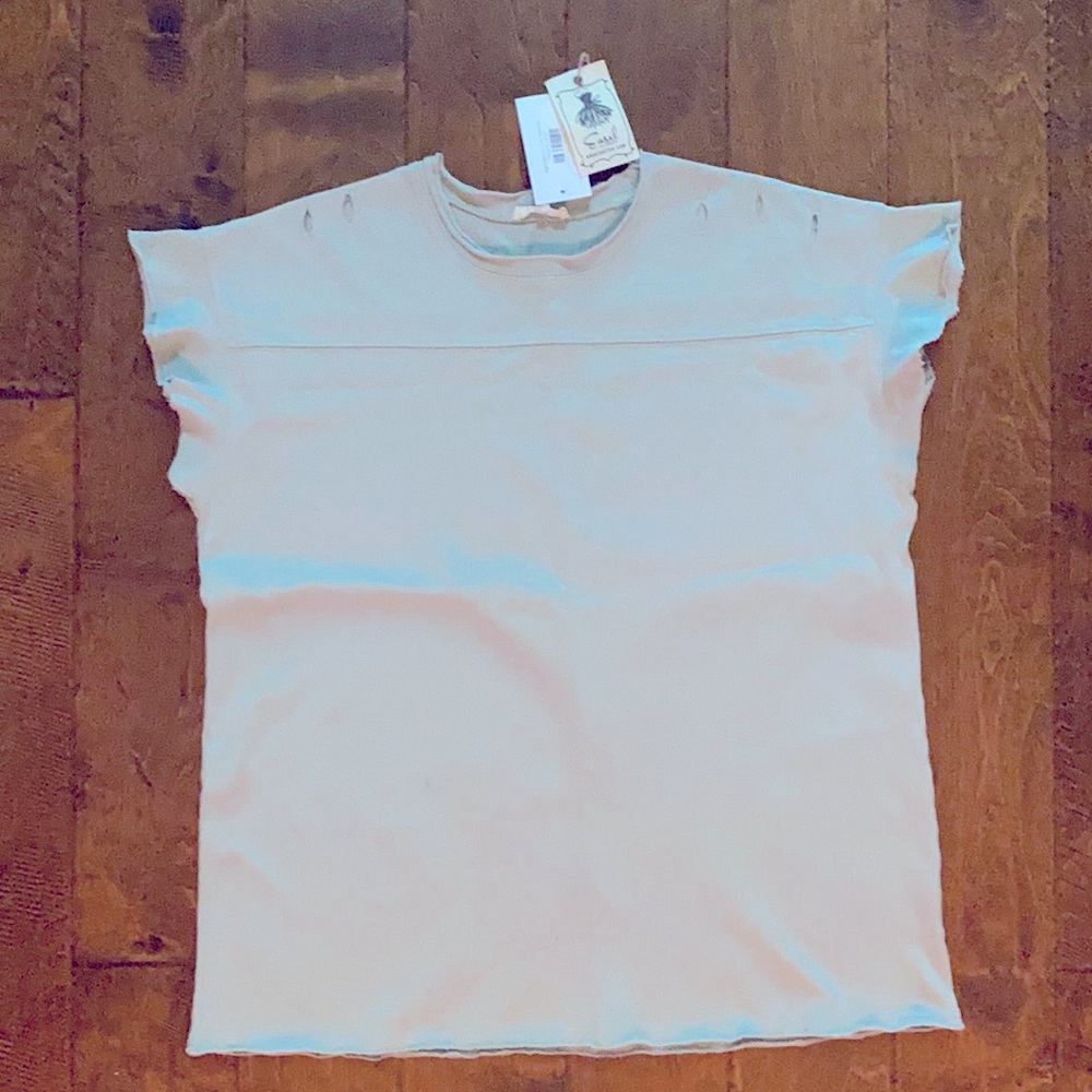 Easel sage flutter sleeve top size small